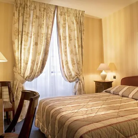 Hotel D'orsay - Esprit De France 4*